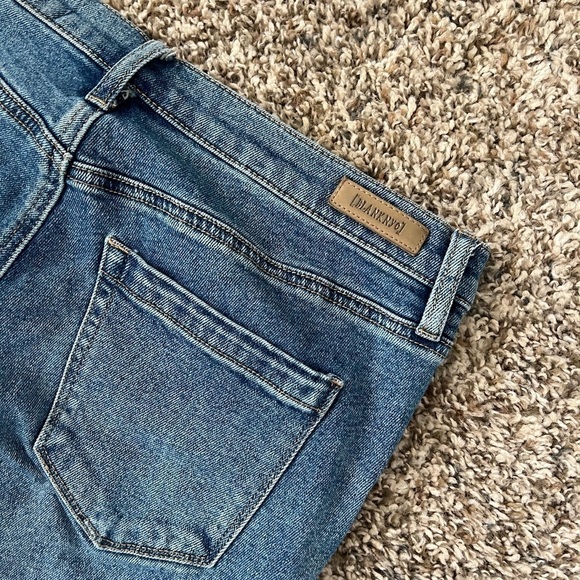 Blank NYC The Reade Cropped Skinny Distressed Jeans - Picture 5 of 5